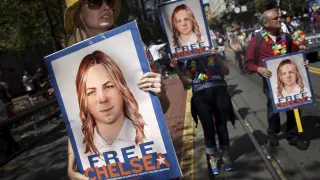 Una concentración de apoyo a Chelsea Manning.