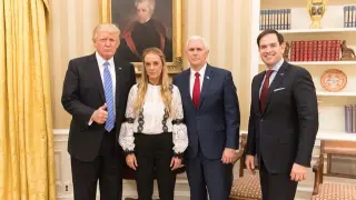 Lilian Tintori en la Casa Blanca junto a Donald Trump.