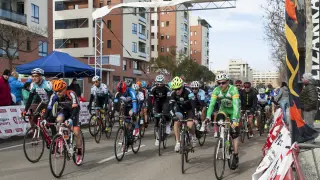 Salida en Santa Isabel de la anterior edición del Trofeo Óscar Llanos.