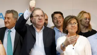 La presidenta del PP de Soria Marimar Angulo junto a Juan Vicente Herrera en un acto electoral en Soria