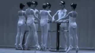 Alumnas de danza clásica.