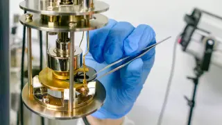 Ensayo de medida de la conductividad en un material nanocomposite