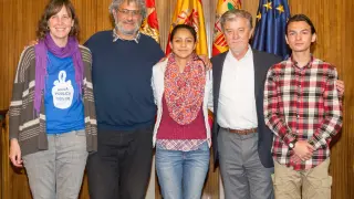 Recepción que el alcalde, Pedro Santisteve, a Laura Zúñiga, hija de la asesinada activista medioambiental hondureña Berta Cáceres.