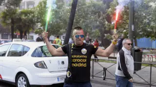 Cerca de 1.000 taxistas se concentran en Madrid contra Uber y Cabify