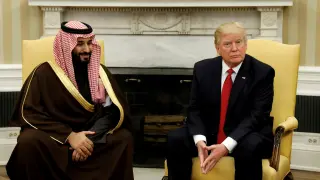 El presidente Trump, en la Casa Blanca con el príncipe heredero saudí, este 5 de mayo.