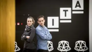Irene Riveres y Borja Clavijo, becarios del Instituto Tecnológico de Aragón (Itainnova).