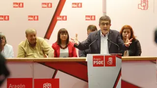 El candidato a liderar el PSOE ha visitado ZAragoza