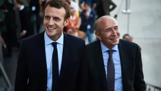 Macron junto a Collomb