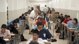 Imagen de archivo de un examen en el IES Goya de Zaragoza.