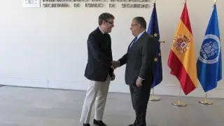 El ministro de Energía, Turismo y Agenda Digital, Álvaro Nadal, y el ministro del Interior, Juan Ignacio Zoido, a su llegada al centro tecnológico de Seguriada.