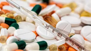 Detener antes el tratamiento con antibióticos es una manera "efectiva y segura", a juicio de los expertos, para reducir su uso abusivo.