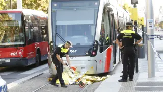 Fue atropellada por un tranvía en la plaza de Aragón.