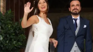 El líder de IU Alberto Garzón se casa con Anna Ruiz en La Rioja