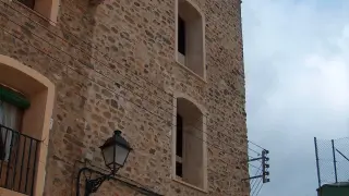 El exterior del castillo de Lituénigo luce ya restaurado.