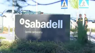 El Banco Sabadell fue uno de los primeros en anunciar su cambio de sede.