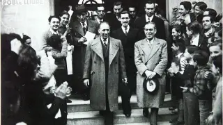 Companys -en la fila de abajo, a la izquierda-, en una imagen de marzo de 1937.