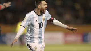 Messi no marcaba más de un gol en un partido de eliminatorias desde 2013, a Paraguay.