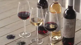 Los vinos 'Poet', que fusionan diferentes variedades de té con vino.