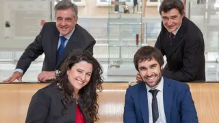 De izquierda a derecha y de arriba abajo: Rafael Bachiller, Enrique Viguera y Ana Grande (ambos de Encuentros con la Ciencia-Málaga) y Fernando Gomollón