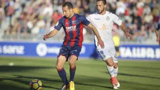 David Ferreiro durante el Huesca-Tenerife de esta temporada.