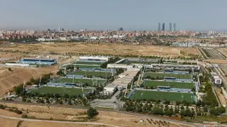 Vista aérea de las instalaciones del Real Madrid en Valdebebas, junto a Barajas.