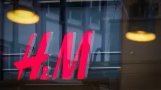 H&M cerró sus establecimientos de Sudáfrica de forma temporal tras las protestas.