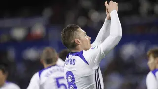 Pombo celebra el gol del Real Zaragoza.