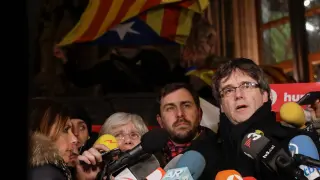 Carles Puigdemont se ha referido así al Estado a través de su cuenta de Twitter.