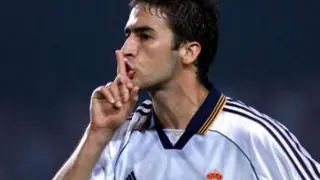 Raúl González hace callar al Camp Nou el 13 de octubre de 1999.