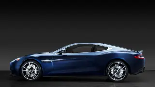 Aston Martin, identificado como 007.