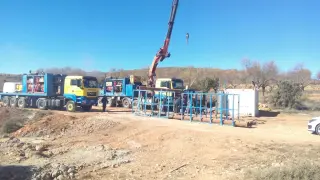 Trabajos de perforación de uno de los dos pozos abiertos por la DGA en Albentosa.