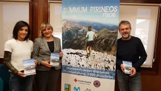 Presentación de la guía Summun Pirineos Race de la comarca de la Jacetania