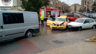El detenido conducía el coche amarillo, que ha acabado chocando con otros dos vehículos