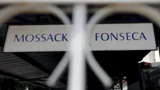 El bufere Mossack Fonseca no logra sobrevivir a los papeles de Panamá y cierra sus oficinas