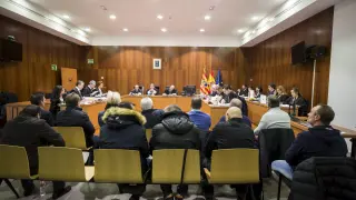 El juicio contra los trece acusados por la presunta estafa a Arcelor Mittal se ha celebrado en la Audiencia Provincial de Zaragoza.