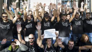 El pasado 24 de octubre, los opositores mostraron su protesta por el proceso a las puertas de la DPZ.