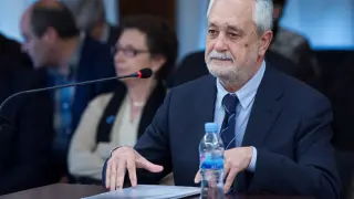 Griñán declara en el juicio que "nunca" conoció el programa con el que se pagaban las ayudas de los ERE