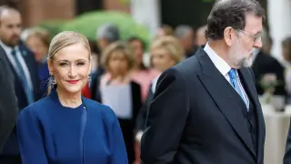 Cristina Cifuentes junto a Mariano Rajoy en el acto de entrega del Premio Cervantes