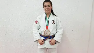 Sara Vázquez, medalla de bronce en el Mundial júnior de jiu jitsu.
