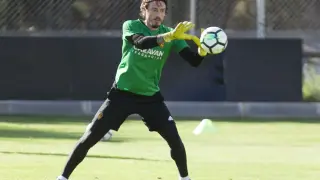 Cristian Álvarez, guardameta del Real Zaragoza: "La eliminatoria contra el Numancia va a ser muy dura"