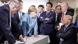 Angela Merkel, Donald Trump y otros mandatarios en una imagen compartida por la Delegación Alemana.