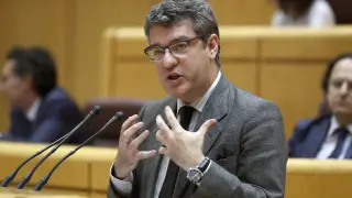 Álvaro Nadal apoya a Sáenz de Santamaría para presidir el PP