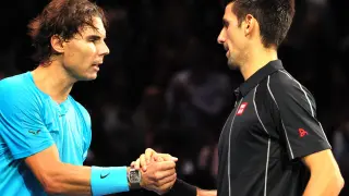 Nadal y Djokovic, tras un choque en el año 2013.