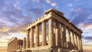 El Partenón es uno de los edificios más emblemáticos de la Acrópolis.