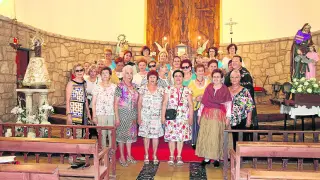 La asociación participó este jueves, además, en la misa y la procesión de la mañana por Santa Ana.
