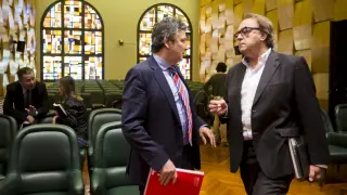Los concejales socialistas Javier Trívez y Carlos Pérez Anadón