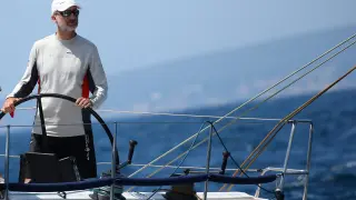Felipe VI se embarca en el "Aifos 500" en el primer día de la Copa del Rey