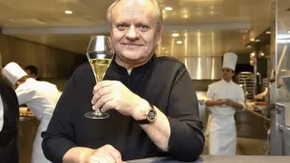 Muere Joël Robuchon, el chef con más estrellas Michelin y el más español de los cocineros franceses