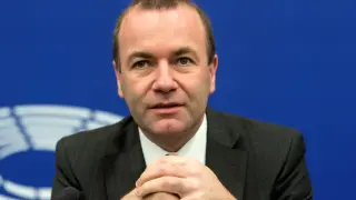 Weber anuncia que se presentará a la terna del PPE para sustituir a Juncker