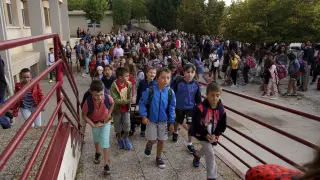 La vuelta al cole en Teruel con 10.805 escolares de infantil y primaria, 16 menos que el curso pasado